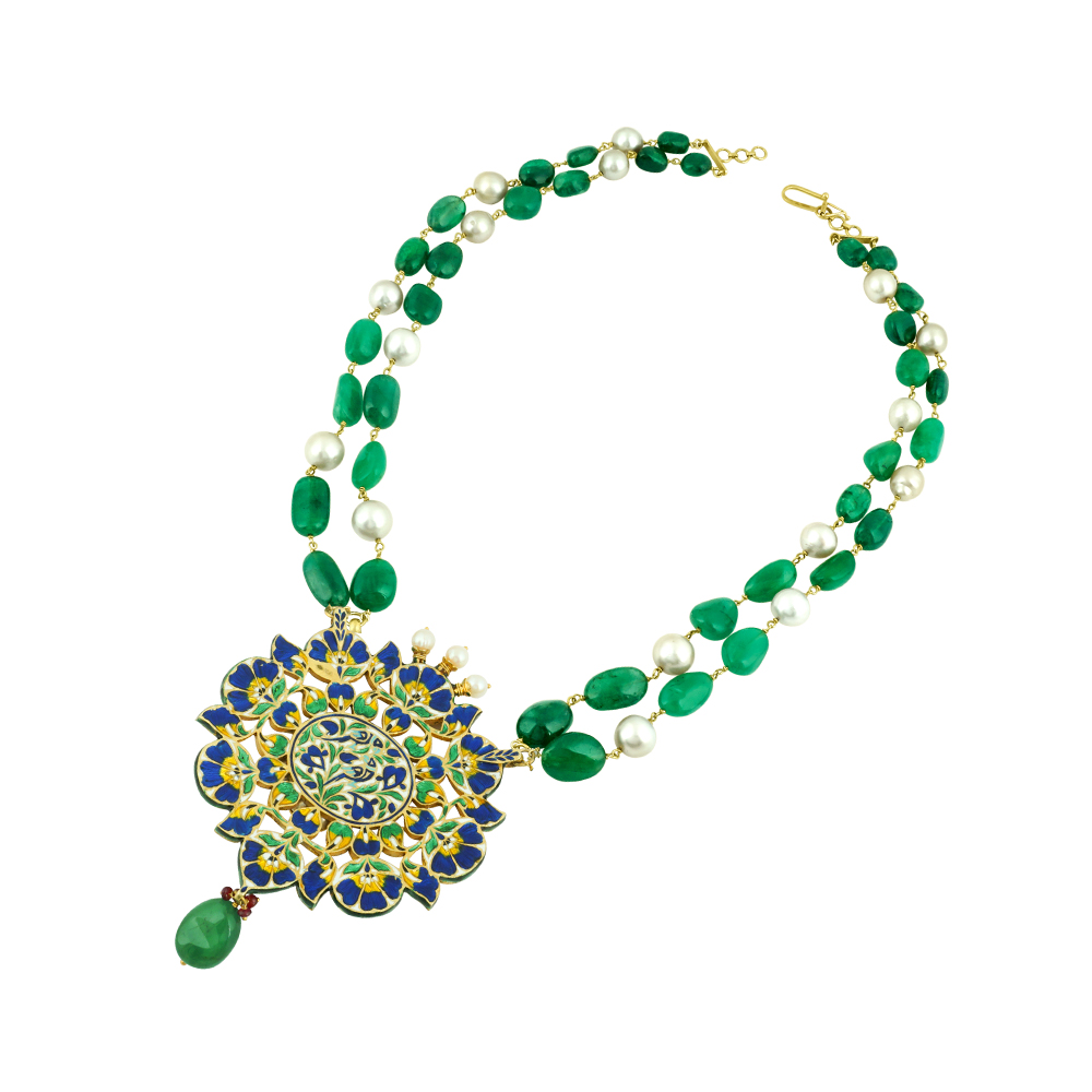 Navaratan Pendant Necklace with Emerald Maniya and Pearls